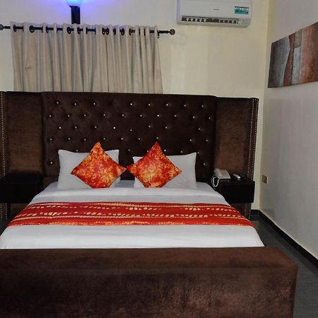 Esporta Suites Lekki Lagos Extérieur photo
