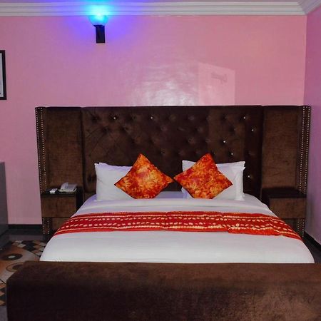 Esporta Suites Lekki Lagos Extérieur photo
