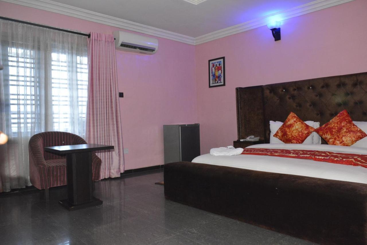 Esporta Suites Lekki Lagos Extérieur photo